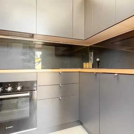 Design Spacious Loft In Navigli - Hosted By Sweetstay 아파트 *